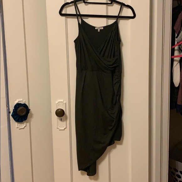 High low, green wrap dress - Picture 1 of 3